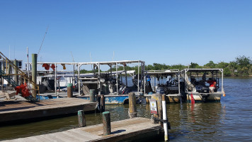 Harbor Light Marina outside