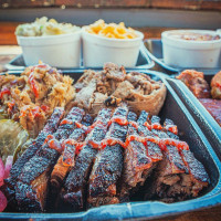 Cali Comfort Bbq food