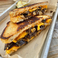 Buck's food