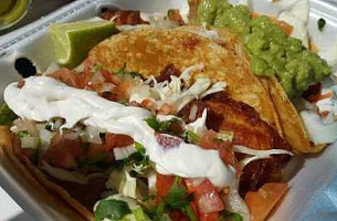 Aibeto's Fresh Mexican Food food