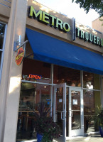 Metro Taquero outside