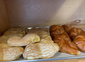 Sandy's Bakery And Catering food