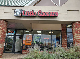 Little Caesars Pizza outside