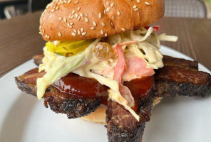 Zoftig Eatery food