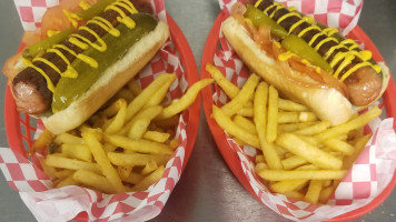 Golden Years Ice Cream Parlor And Diner Food Truck food