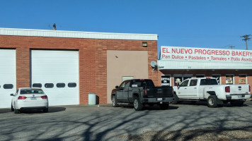 El Nuevo Progresso Bakery outside