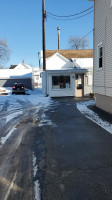 Balboni Bakery outside