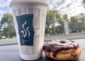 Gerry's Donuts drink