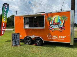 Lane's Shave Ice And Treats outside