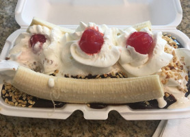 Twistee Treat Of Lake Buena Vista food