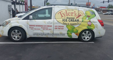 Tyler's Homemade Ice Cream outside