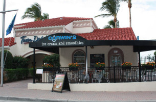 Corwin's Ice Cream outside
