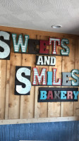 Sweets And Smiles Bakery outside