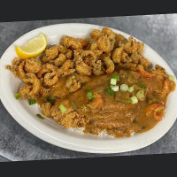 Honore’s Cajun Cafe food