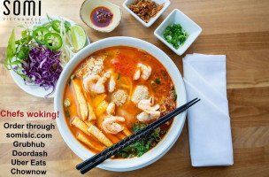 Somi Vietnamese Bistro food