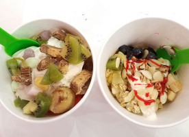 Froyo Frozen Yogurt- Olive food