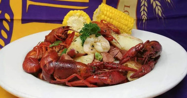 Satchmo's Bar & Grill food