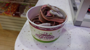 Myfroyo Frozen Yogurt drink