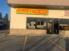 Jersey Subs outside