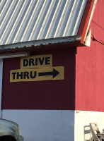 Cree-mee Drive-in outside