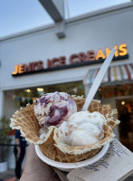 Jeni's Splendid Ice Creams drink