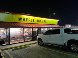 Waffle House outside