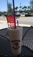 Smoothie Whirl'd outside