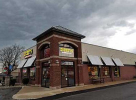 Dickey's Barbecue Pit outside