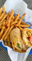 Ruckus Pizza, Pasta, And Spirits food