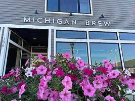 Michigan Brew outside