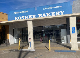 Continental Kosher Bakery outside