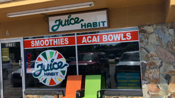 Juice Habit outside