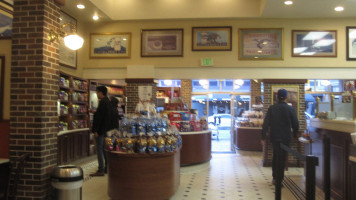 Ghirardelli Ice Cream Chocolate Shop inside