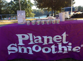 Planet Smoothie outside