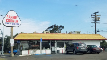 Bakery Corner outside