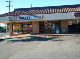 Rose Donuts And Ice Cream outside