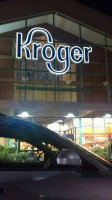 Kroger Bakery outside