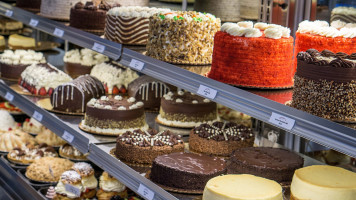 Alpine Bakery And Trattoria food
