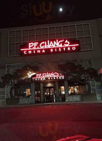 P.f. Chang's outside