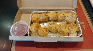 Pizza Hut food