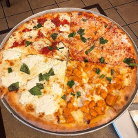 Umberto's Of Plainview food