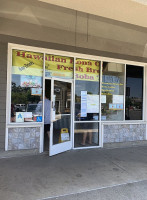 Wahine Kai Shave Ice, Kona Coffee And Tea Station/ Hawaiian Tea outside