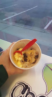 Cherryberry Frozen Yogurt food