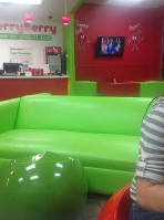 Cherryberry Frozen Yogurt inside