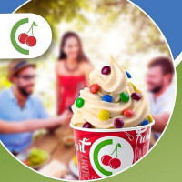 Cherryberry Frozen Yogurt drink