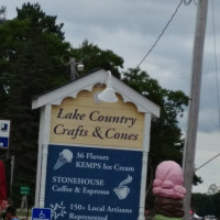 Lake Country Crafts And Cones outside