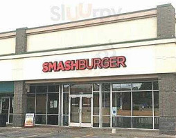 Smashburger outside