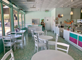Elizabethan Desserts The 50's Cafe inside