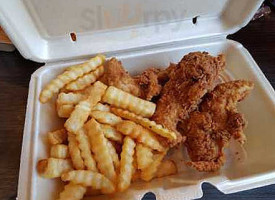 Guthrie's Chicken Fingers food