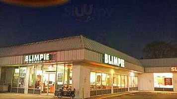 Blimpie outside